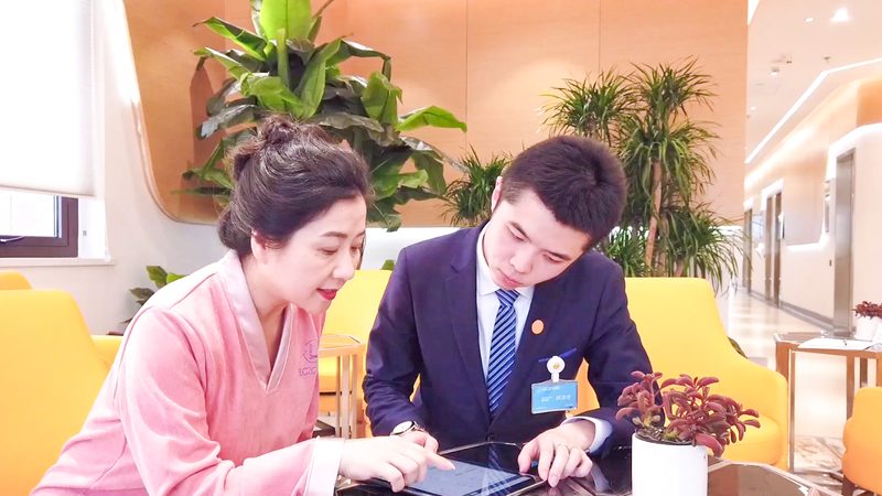 肝功能检查主要包括以下项目：