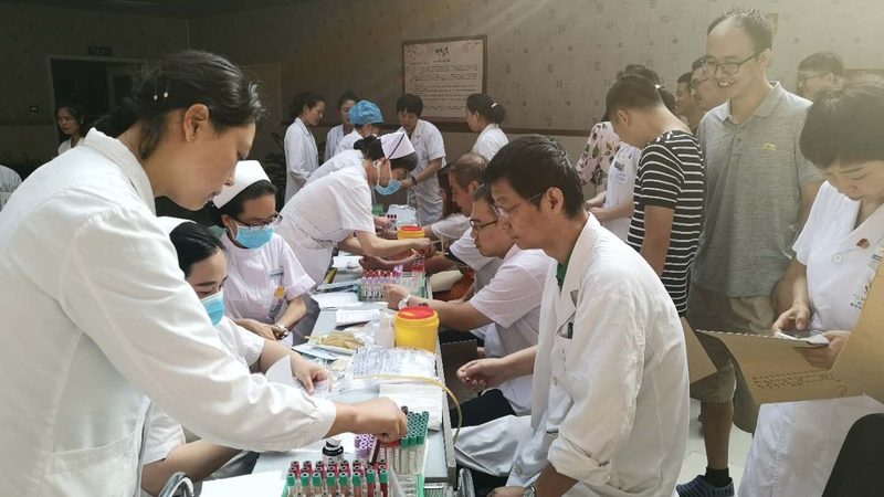 肝功能检查主要包括以下指标：